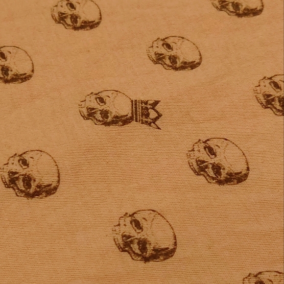 Princess Vera Wang Pink Punk Skull Shirt - Picture 5 of 5